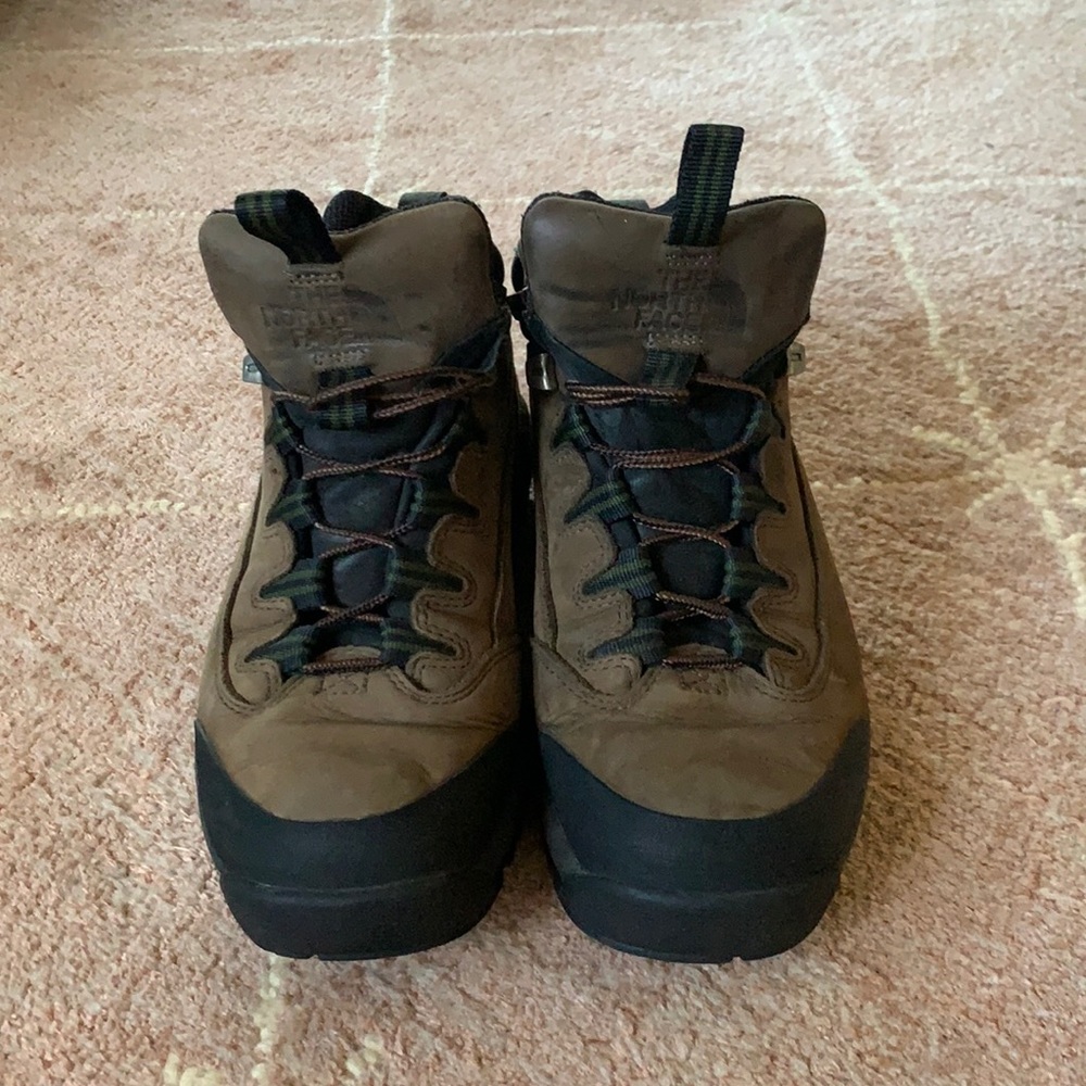THE NORTH FACE Men’s hiking boots